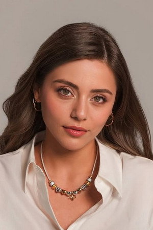 Sıla Türkoğlu photo