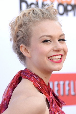 Penelope Mitchell photo