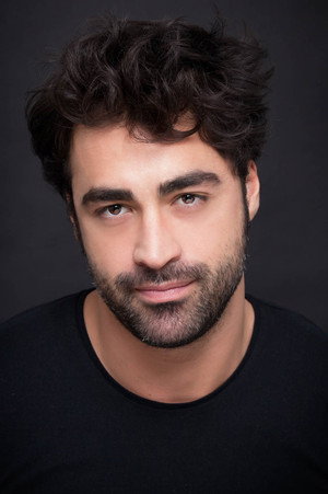 Sarp Levendoğlu photo