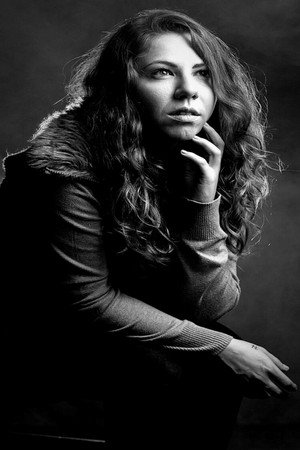 Photo of Aline Carválho from the Latest Netflix gallery
