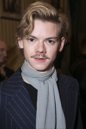 Thomas Brodie-Sangster photo