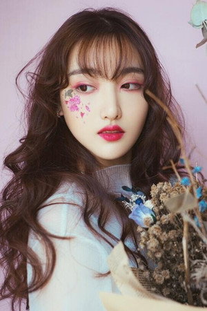 Photo of Sun Lulu from the Latest Netflix gallery
