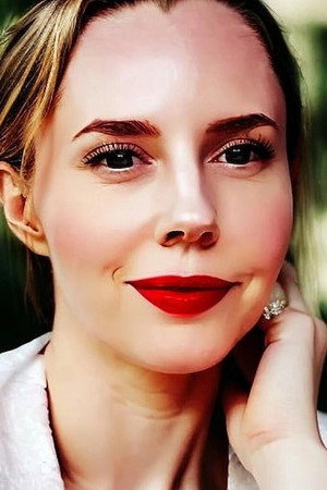 Photo of Sybil Drew from the Latest Netflix gallery