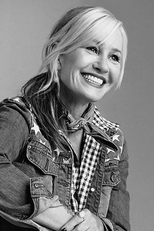 Photo of Siobhan Fahey from the Latest Netflix gallery