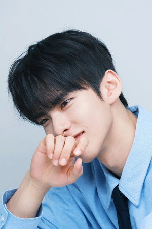 Photo of 사재익 from the Latest Netflix gallery