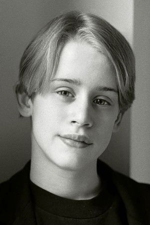 Macaulay Culkin photo