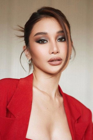 Photo of Chie Filomeno from the Latest Netflix gallery