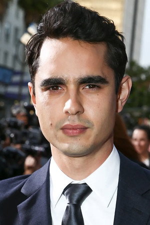 Max Minghella photo