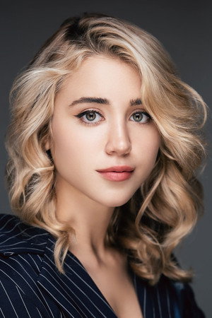 Photo of Caylee Cowan from the Latest Netflix gallery