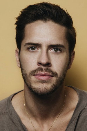 Photo of Jake Wilson from the Latest Netflix gallery