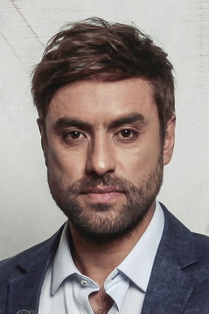 Photo of Alvaro Gomez from the Latest Netflix gallery