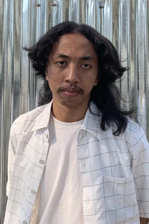 Photo of Yosef Bergas Rosarianto from the Latest Netflix gallery