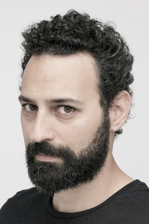Photo of Ali Mert Yavuzcan from the Latest Netflix gallery