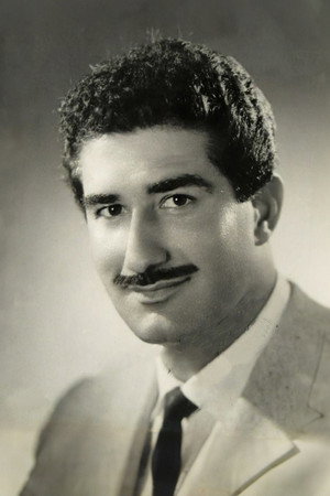 Photo of Hüseyin Güler from the Latest Netflix gallery