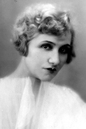 Photo of Lilian Greuze from the Latest Netflix gallery
