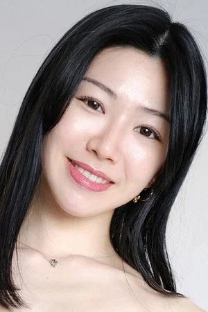 Photo of Karen Hibiki from the Latest Netflix gallery