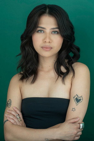 Photo of Kate Jellyn from the Latest Netflix gallery