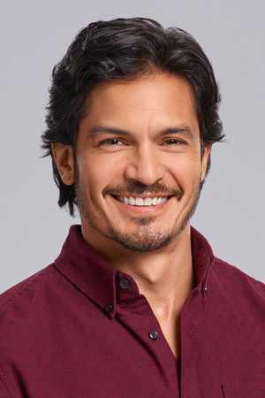 Nicholas Gonzalez photo