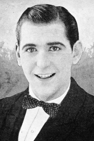 Photo of Kenneth MacDonald from the Latest Netflix gallery