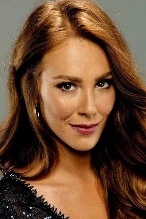 Elçin Sangu photo