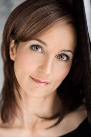 Photo of Michelle Brezinski from the Latest Netflix gallery