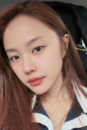 Photo of Rima Thanh Vy from the Latest Netflix gallery