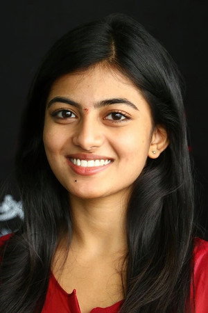 Anandhi photo