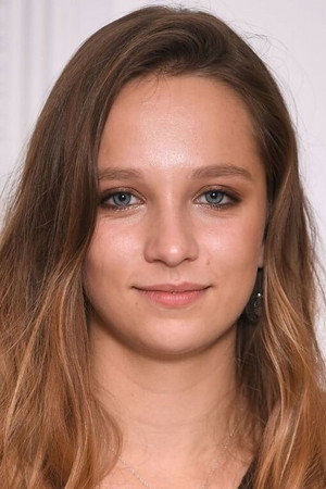 Molly Windsor photo