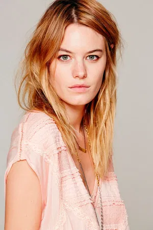 Camille Rowe photo