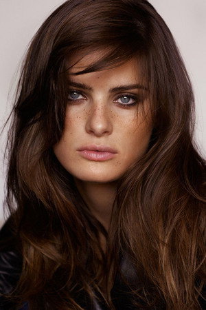 Photo of Isabeli Fontana from the Latest Netflix gallery