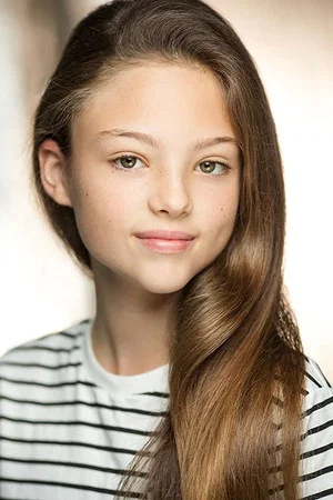 Photo of Carmel Laniado from the Latest Netflix gallery