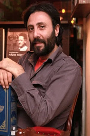 Photo of Aziz Kedi from the Latest Netflix gallery