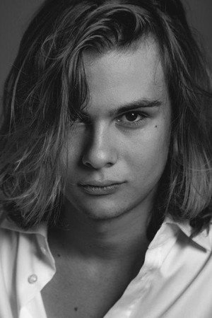 Photo of Giulio Pranno from the Latest Netflix gallery