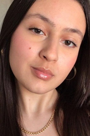 Photo of Mirella Cristina Viana Morais from the Latest Netflix gallery