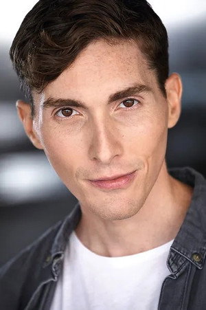 Photo of Ronen Bay from the Latest Netflix gallery