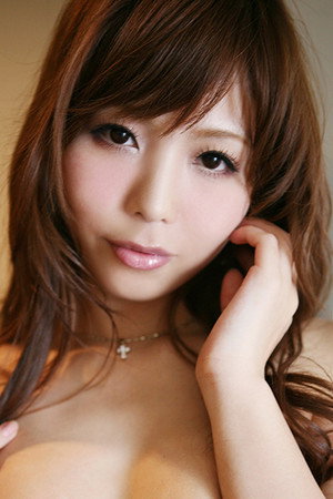 Photo of Yuki Jin from the Latest Netflix gallery