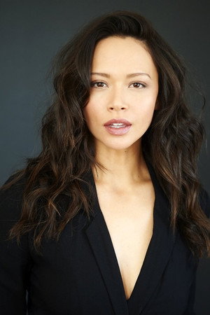 Photo of Melissa O'Neil from the Latest Netflix gallery
