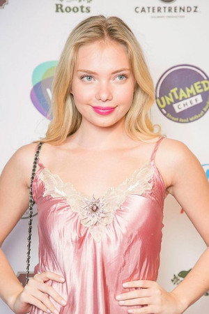 Emilia McCarthy photo