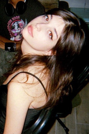 Photo of Roxsy Lee Wood from the Latest Netflix gallery