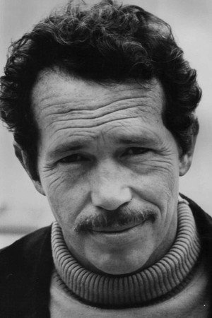 Warren Oates photo