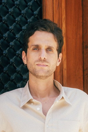 Photo of Thomas Kunstler from the Latest Netflix gallery