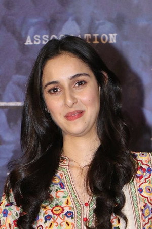 Photo of Sadia Khateeb from the Latest Netflix gallery