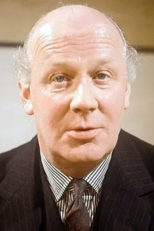 William Mervyn photo