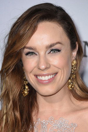 Jessica McNamee photo
