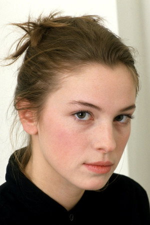 Photo of Jessica Forde from the Latest Netflix gallery