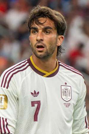Photo of Ferran Torres from the Latest Netflix gallery