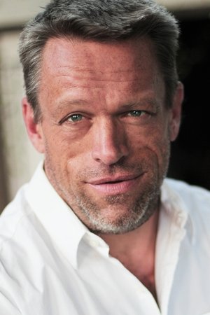 Brian Thompson photo