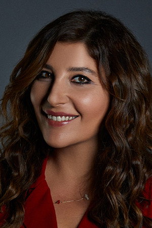 Şebnem Bozoklu photo