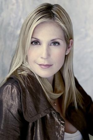 Kelly Rutherford photo