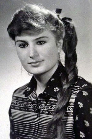 Photo of Resmiyye Nurmammadova from the Latest Netflix gallery
